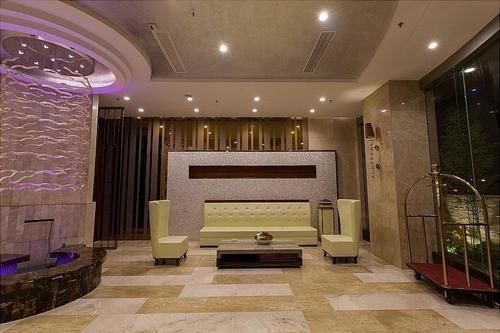 Guilin Haitao International Hotel Экстерьер фото